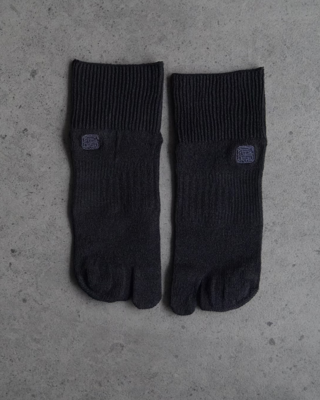 十割和紙糸足袋型パーテーションソックス