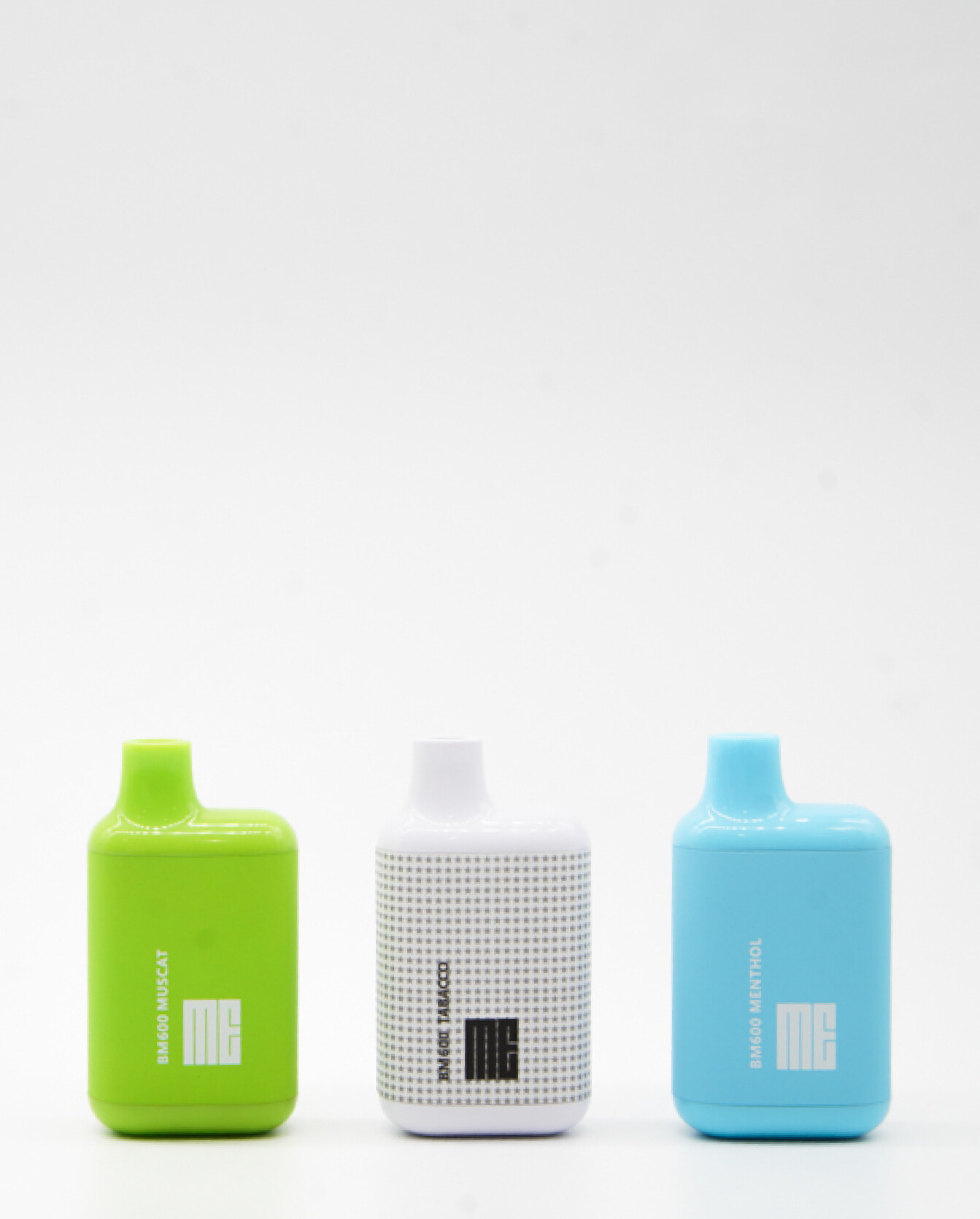 電子タバコ 「ME」持ち運びヴィーガンシーシャ 500回吸引【ニコチン・タール0】